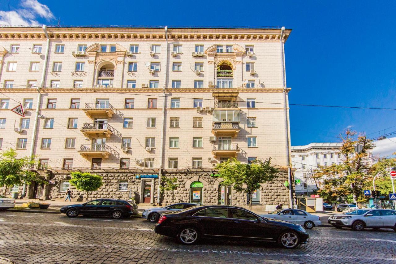 Комфорт- Апартаменти Біля Хрещатика Kiev Exterior foto